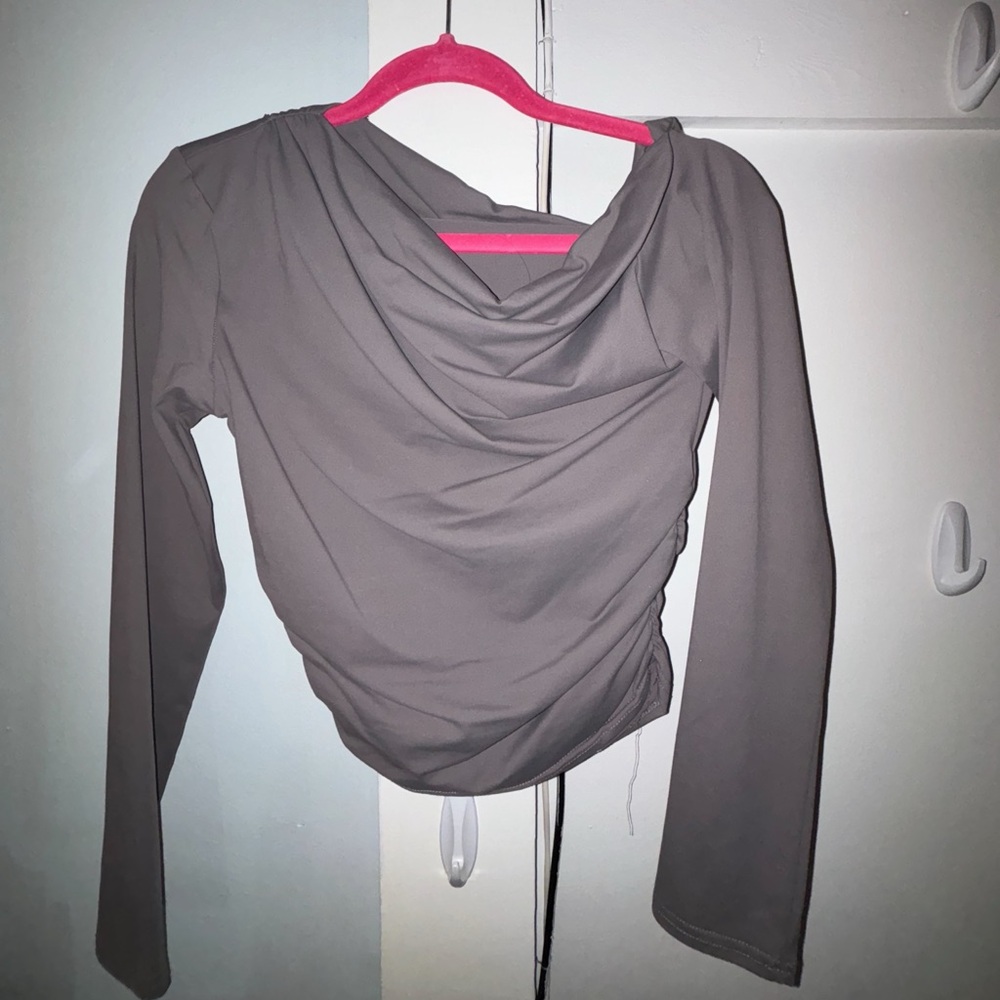Taupe/Brown Off-the-Shoulder Long-Sleeve Shirt